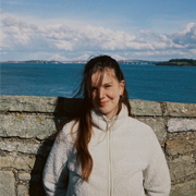 Portraitbild von Franziska Neumeier